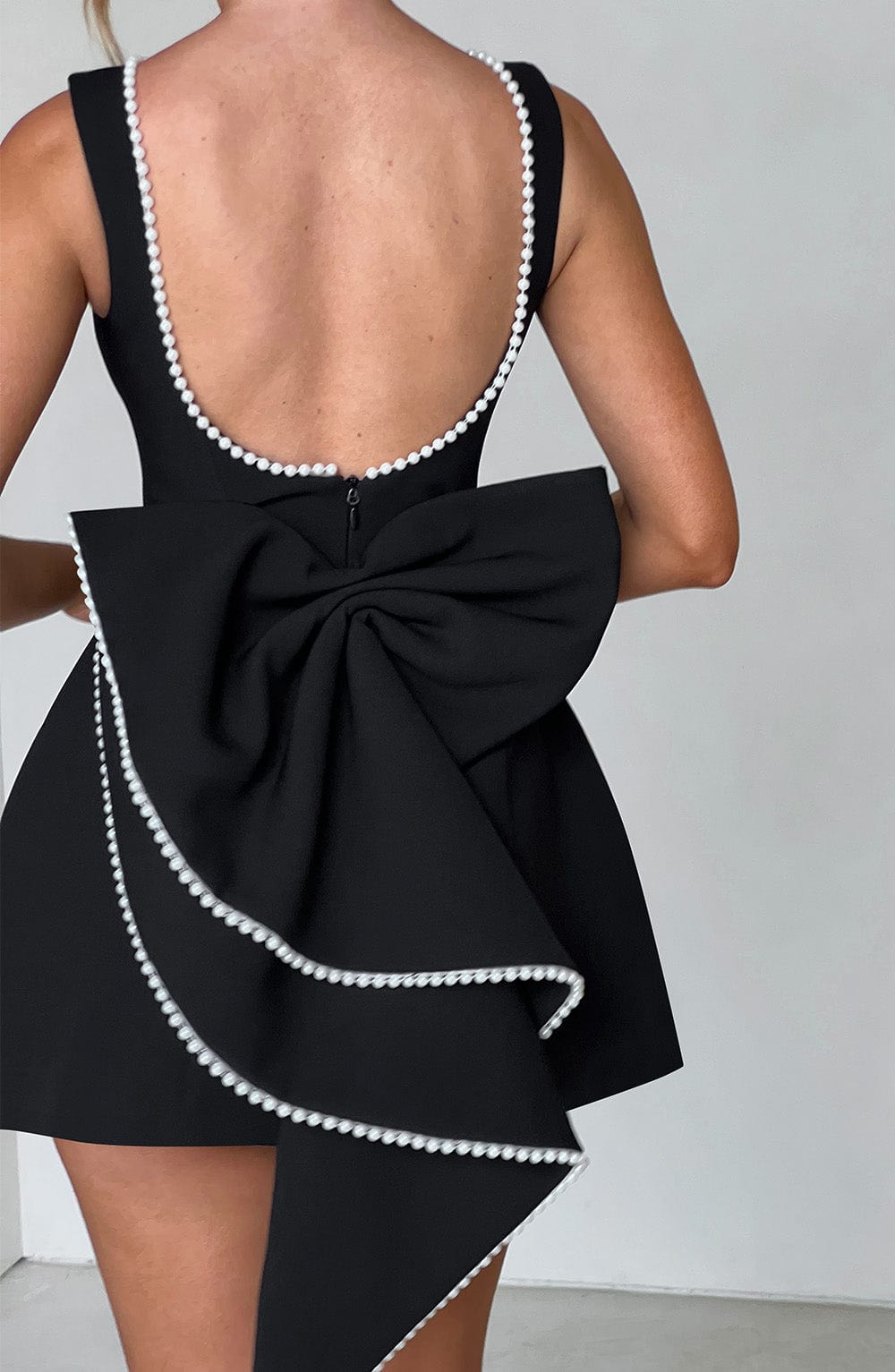 Catherine | Getailleerd mini jurk elegant bruiloft