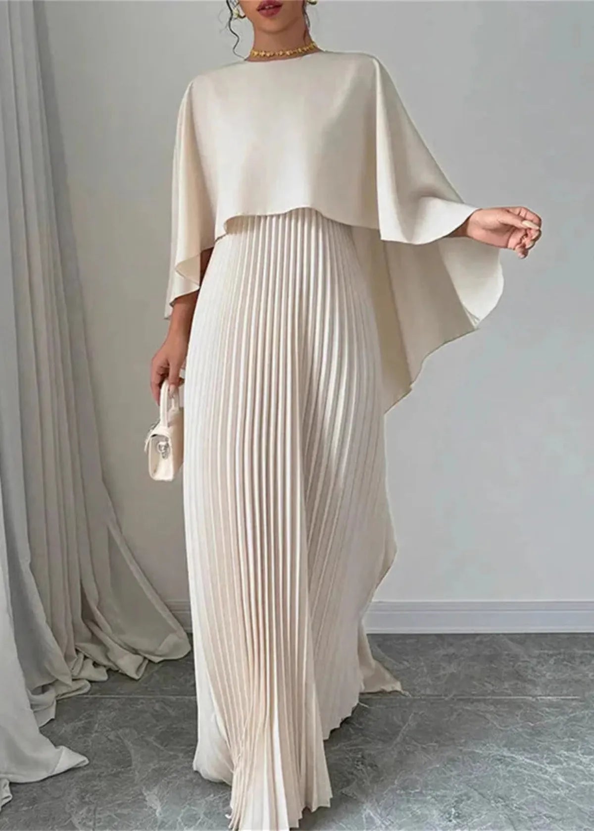 Bonnie | Plissé cape maxi jurk elegant bruiloft