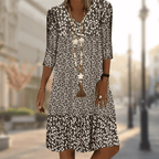 Kamy | midi jurk relaxed pasvorm v-hals casual