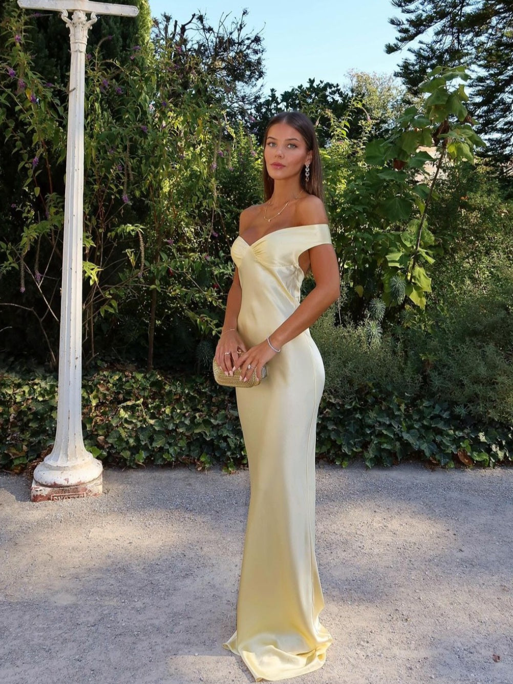 Gabrielle | Kanten off-shoulder jurk glamour avond feest