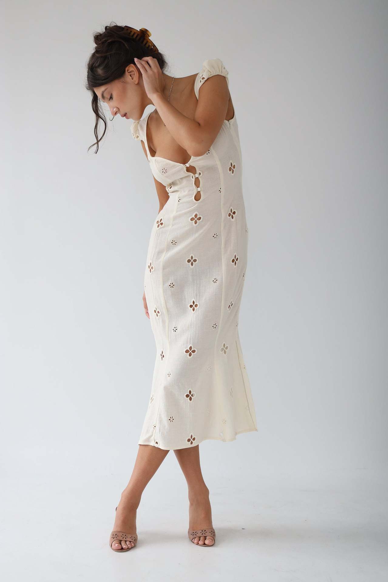 Isabella | vintage geborduurde fishtail midi jurk